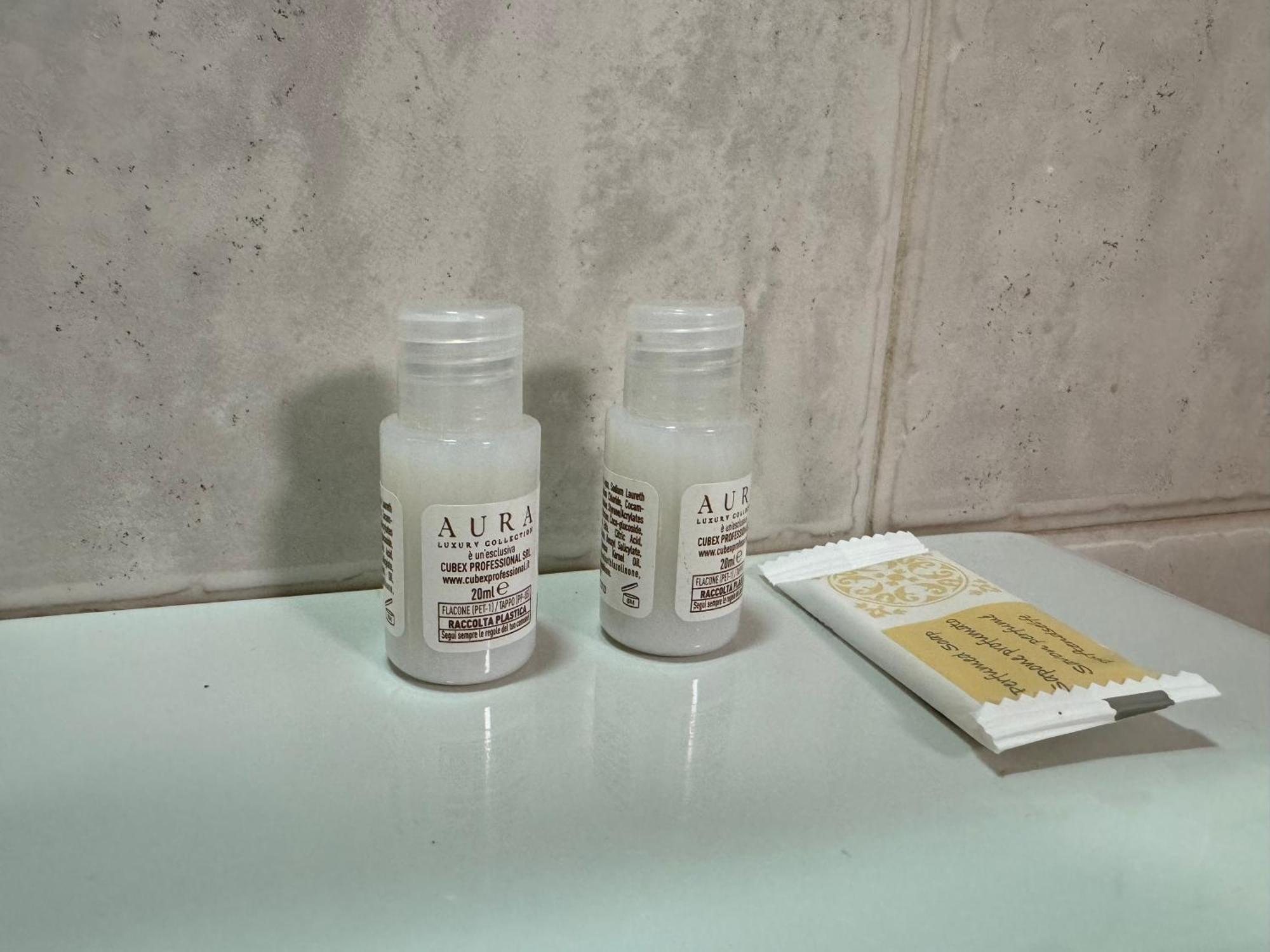 Feel - Casa Centrale ベルガモ エクステリア 写真